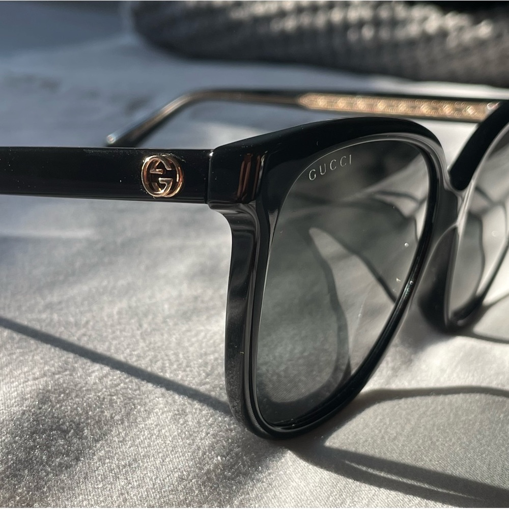 GUCCI 55mm oversized sunglasses